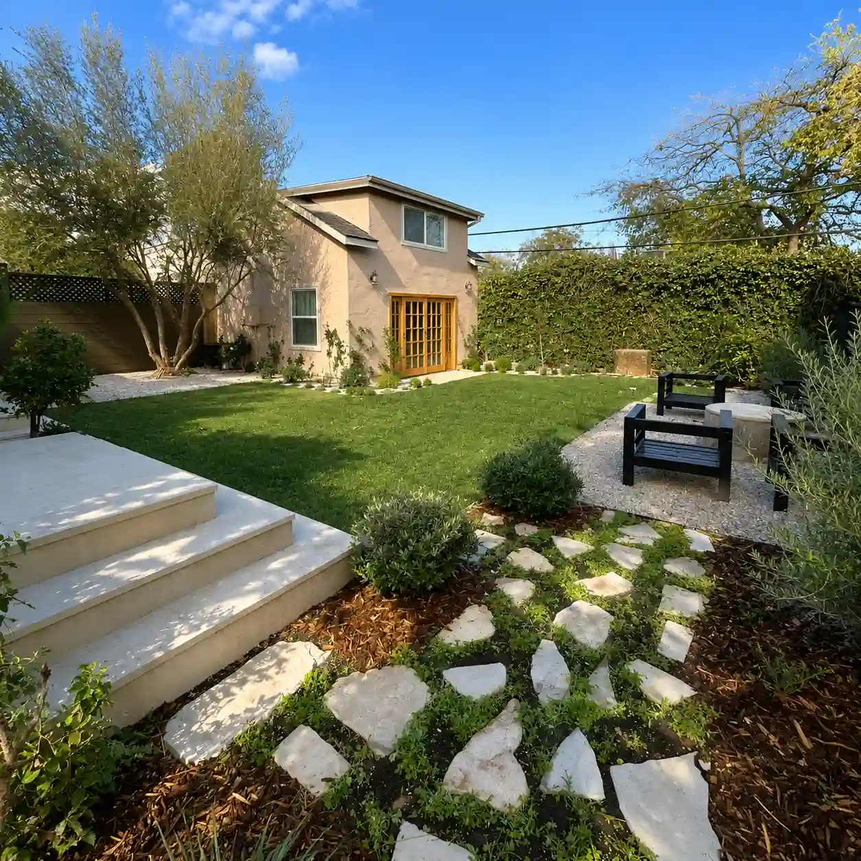 backyard Landscaping Toluca Lake (1)